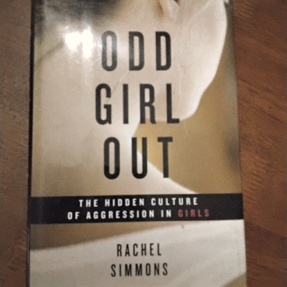 ODD GIRLOUT